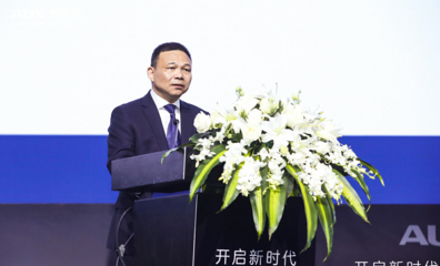 黃渤亮相奧克斯發(fā)布會 “互聯(lián)網(wǎng)直賣”開啟行業(yè)新時代